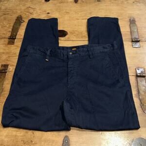 Men’s BOSS Schino Taber Tapered Fit Navy Blue Chino Pants Size 34